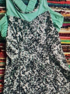 MPG Mint Layered Tank with Speckled Gray Slip